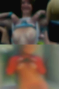 Naked big tits mature girl body.